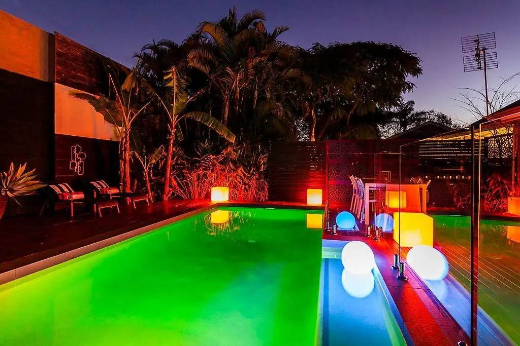 Willa Stunning Tropical Oasis Free Parking Brisbane