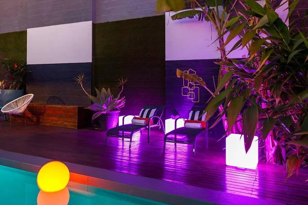 Willa Stunning Tropical Oasis Free Parking Brisbane